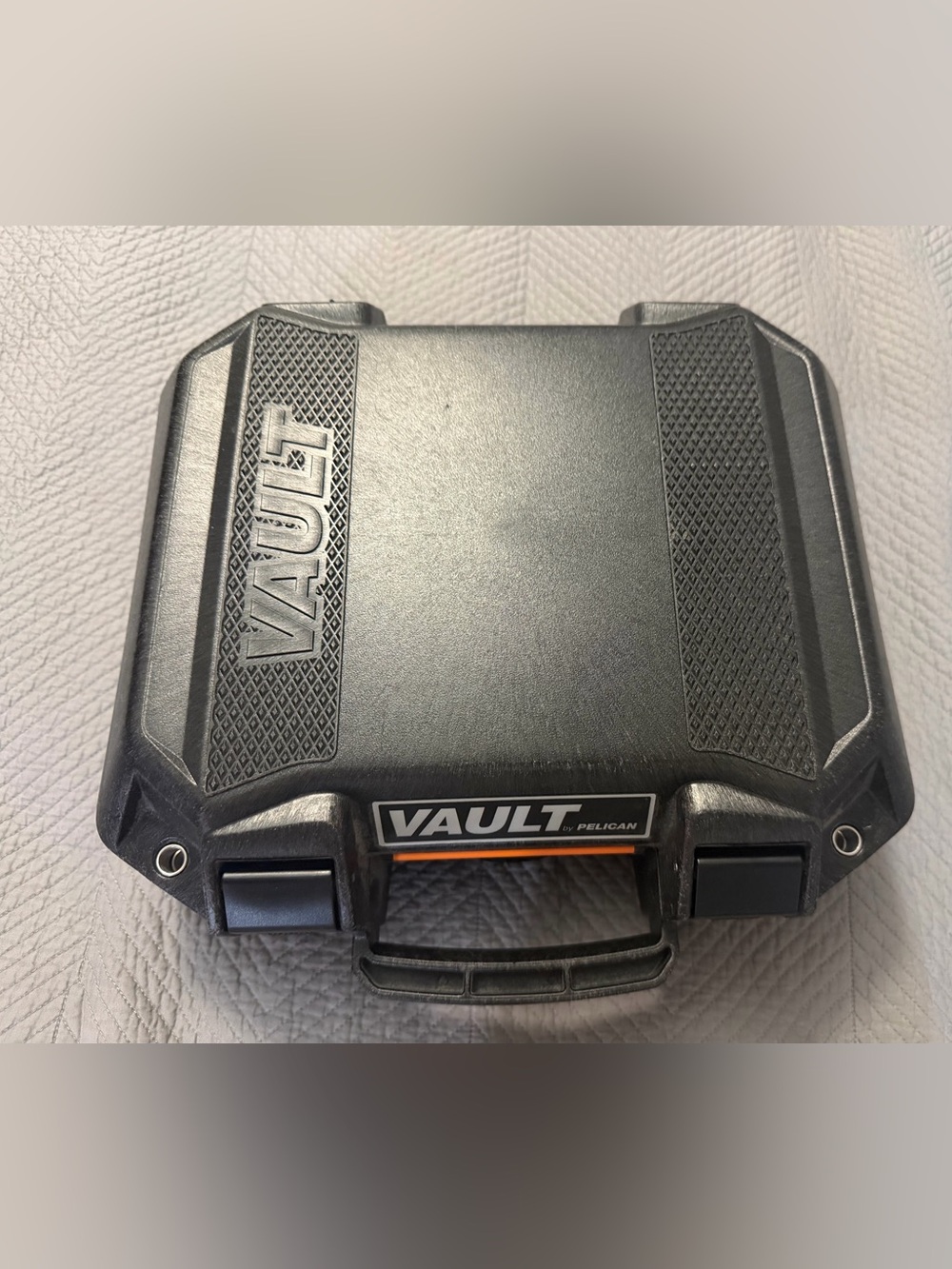 Pelican Vault Protective Carry Case in Black